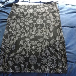 L Lularoe Cassie
